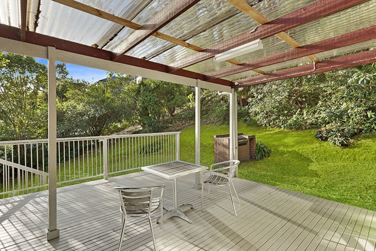 30 Avoca Drive, Avoca Beach NSW 2251, Image 2