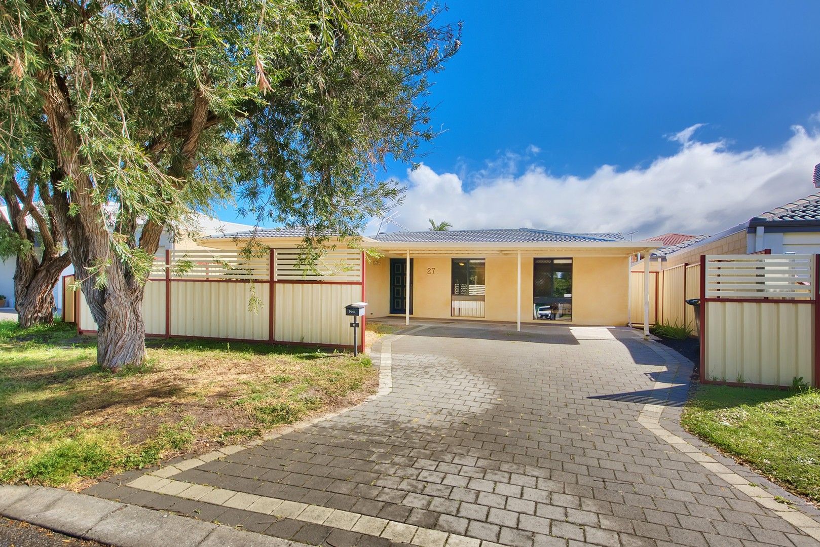 3 bedrooms House in 27 Maguire Avenue BEECHBORO WA, 6063