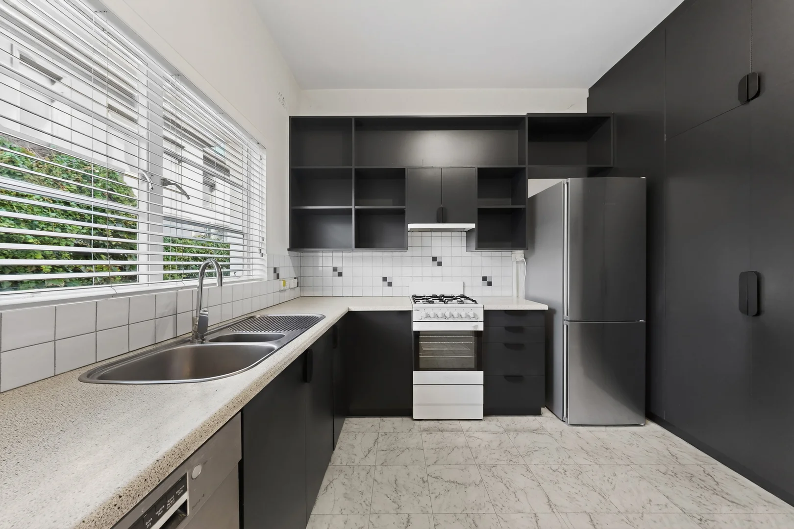 Additional image 7 of 1/575 Inkerman Road, Caulfield North VIC 3161