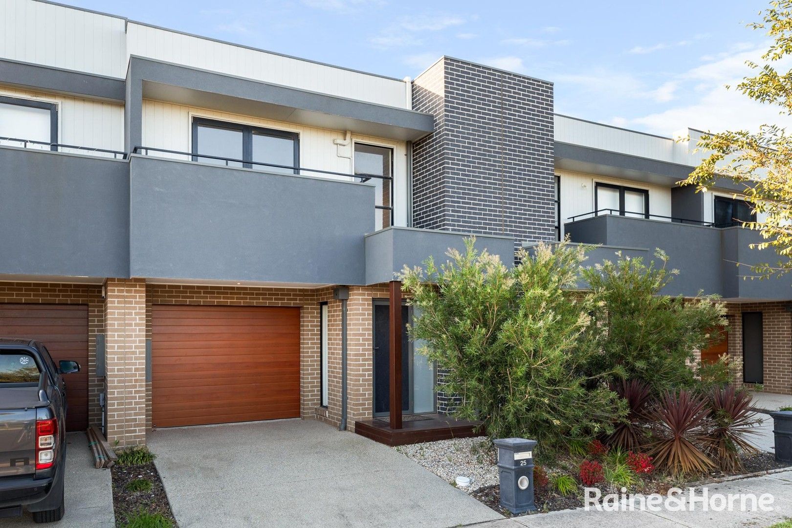 25 Airmaid Drive, Williams Landing VIC 3027, Image 0