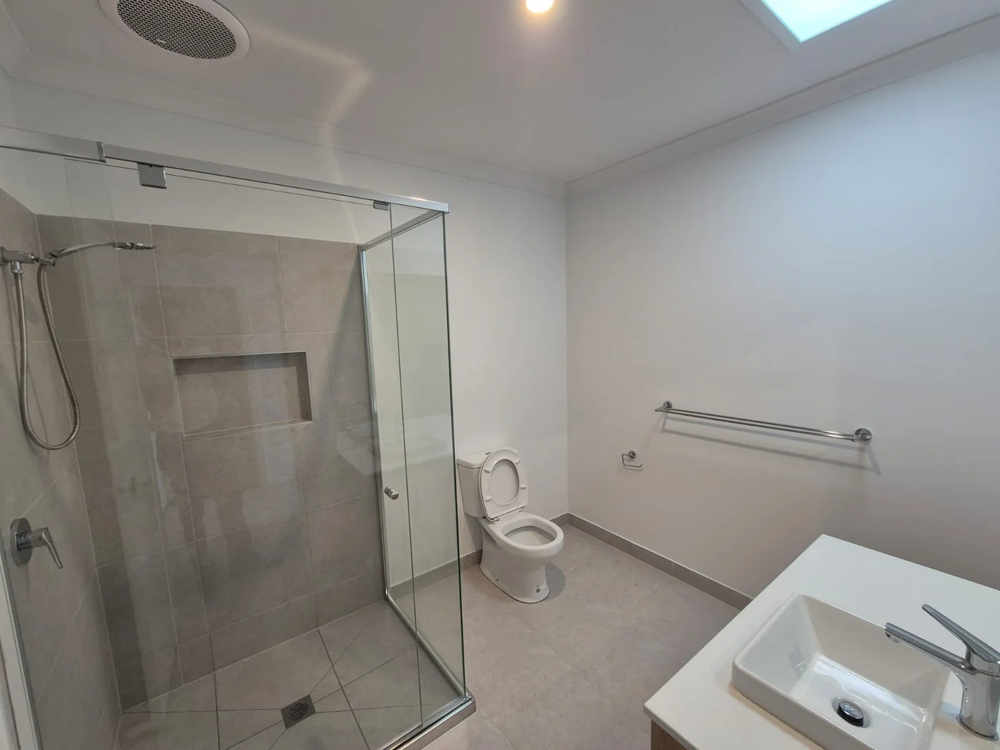 Additional image 8 of 48 Farm Crescent, Donnybrook VIC 3064