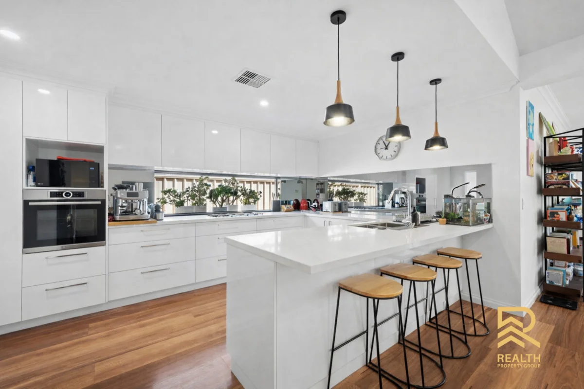 Primary image of 1/210 Marmion Street, Palmyra WA 6157