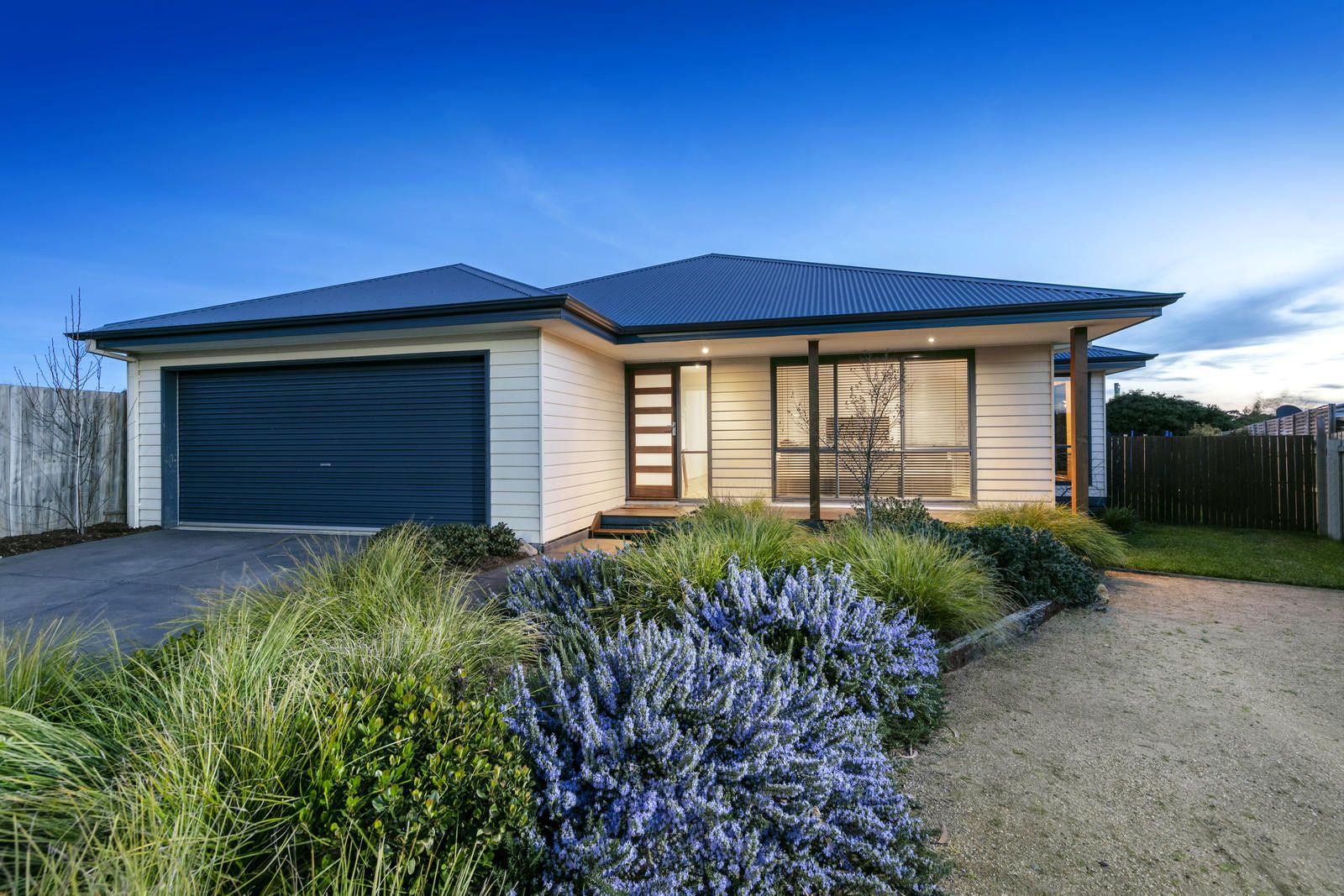 2 Maple View Court, Mount Martha VIC 3934, Image 0