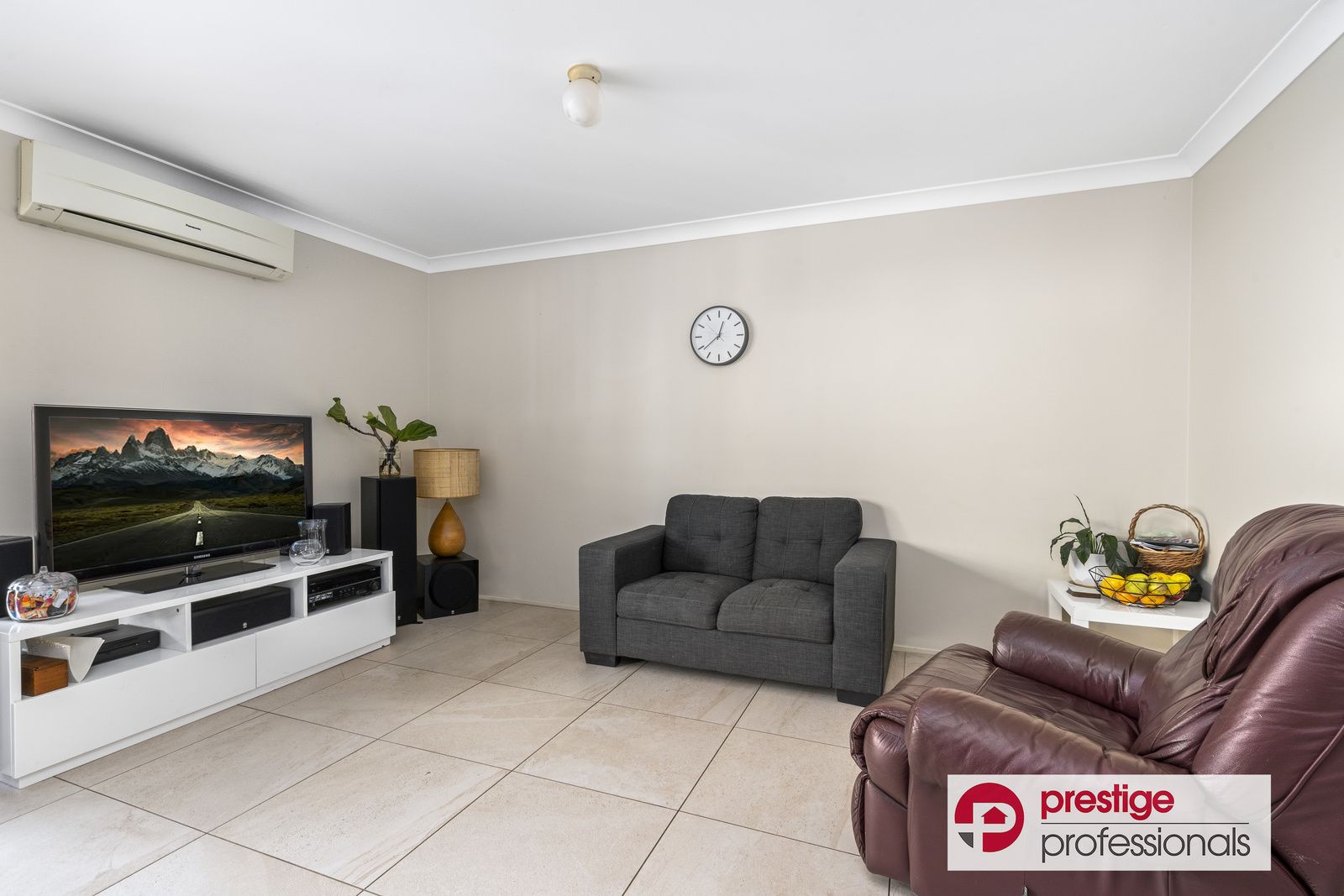 40 Banyule Court, Wattle Grove NSW 2173 House For Rent 800 Domain