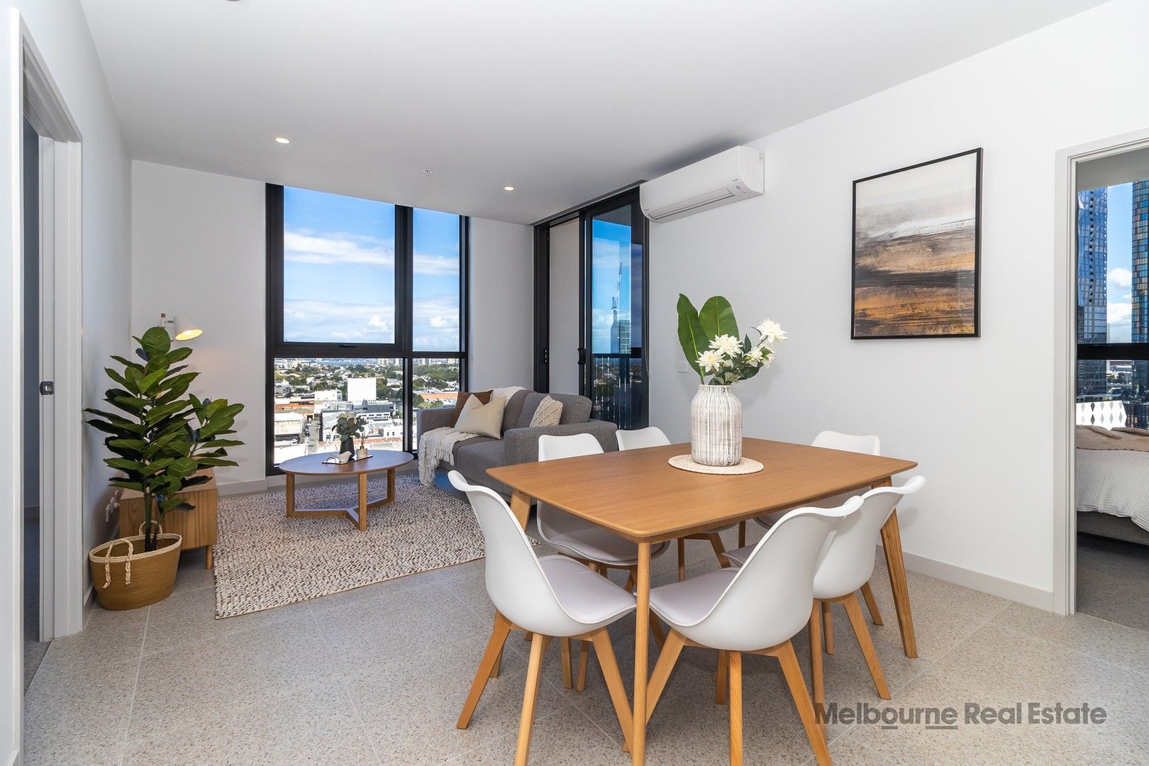 2 bedrooms Apartment / Unit / Flat in 1106/138 Ferrars Street SOUTH MELBOURNE VIC, 3205