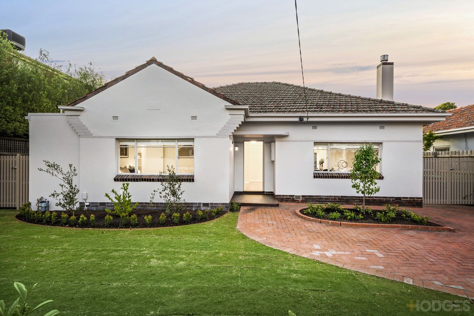 3 bedrooms House in 8 Nelson Street CAULFIELD SOUTH VIC, 3162