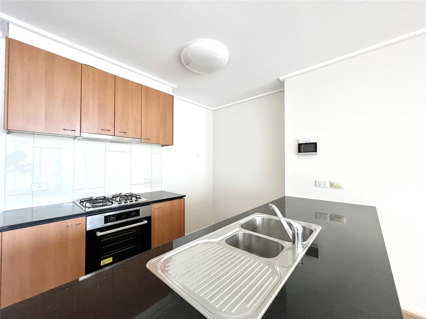Additional image 2 of 1806/163 City Road, Southbank VIC 3006