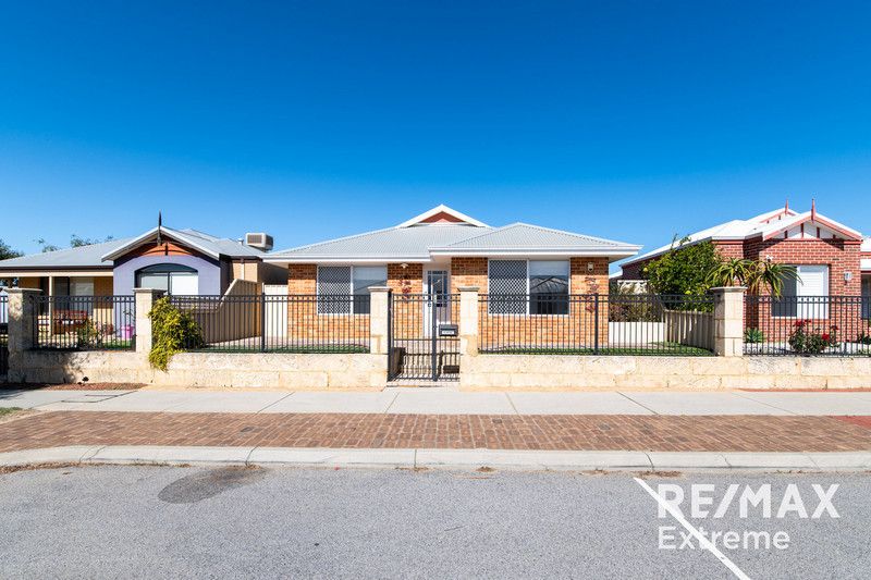 4 bedrooms House in 20 Tredegar Street BUTLER WA, 6036