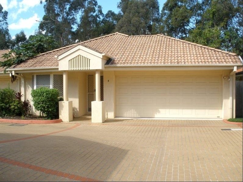 3 bedrooms Apartment / Unit / Flat in 4/317 Pine Mountain Road MOUNT GRAVATT EAST QLD, 4122