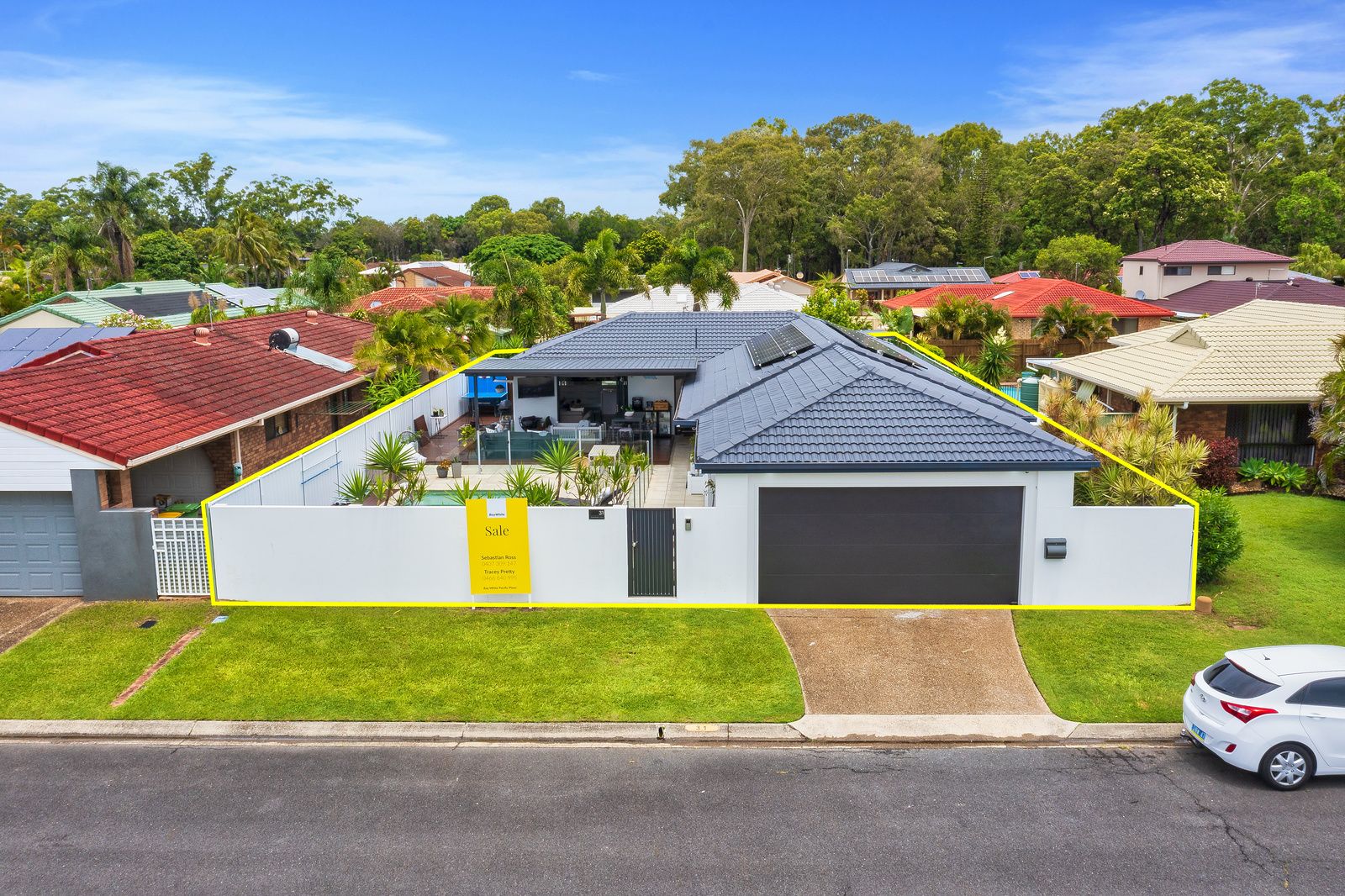 31 Lakefield Crescent, Paradise Point QLD 4216, Image 1