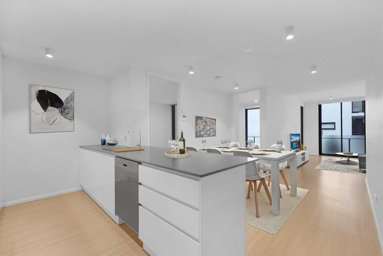 2 bedrooms Apartment / Unit / Flat in 211/17 Duncan Street WEST END QLD, 4101