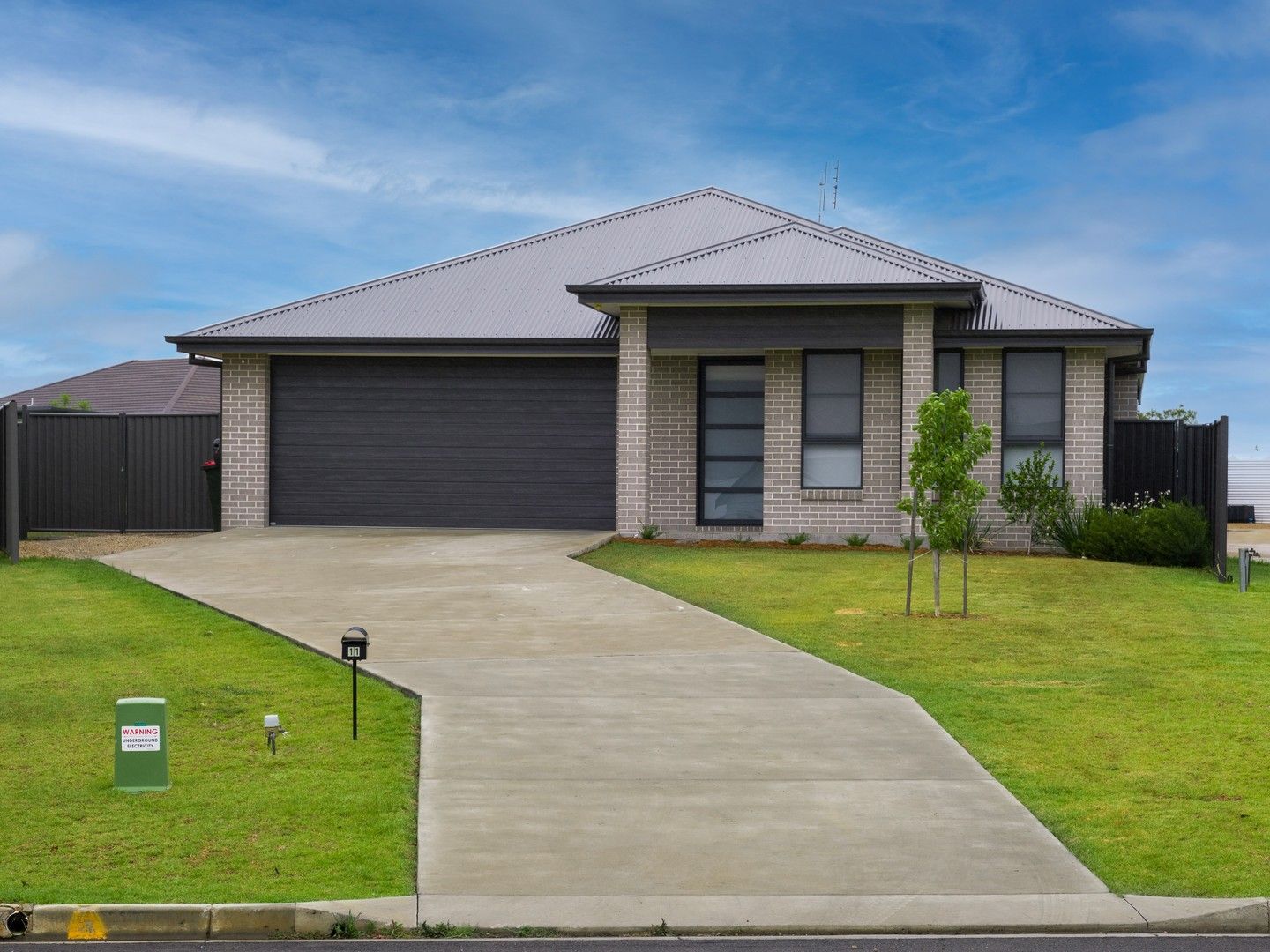 11 Mulga Place, Moore Creek NSW 2340, Image 0