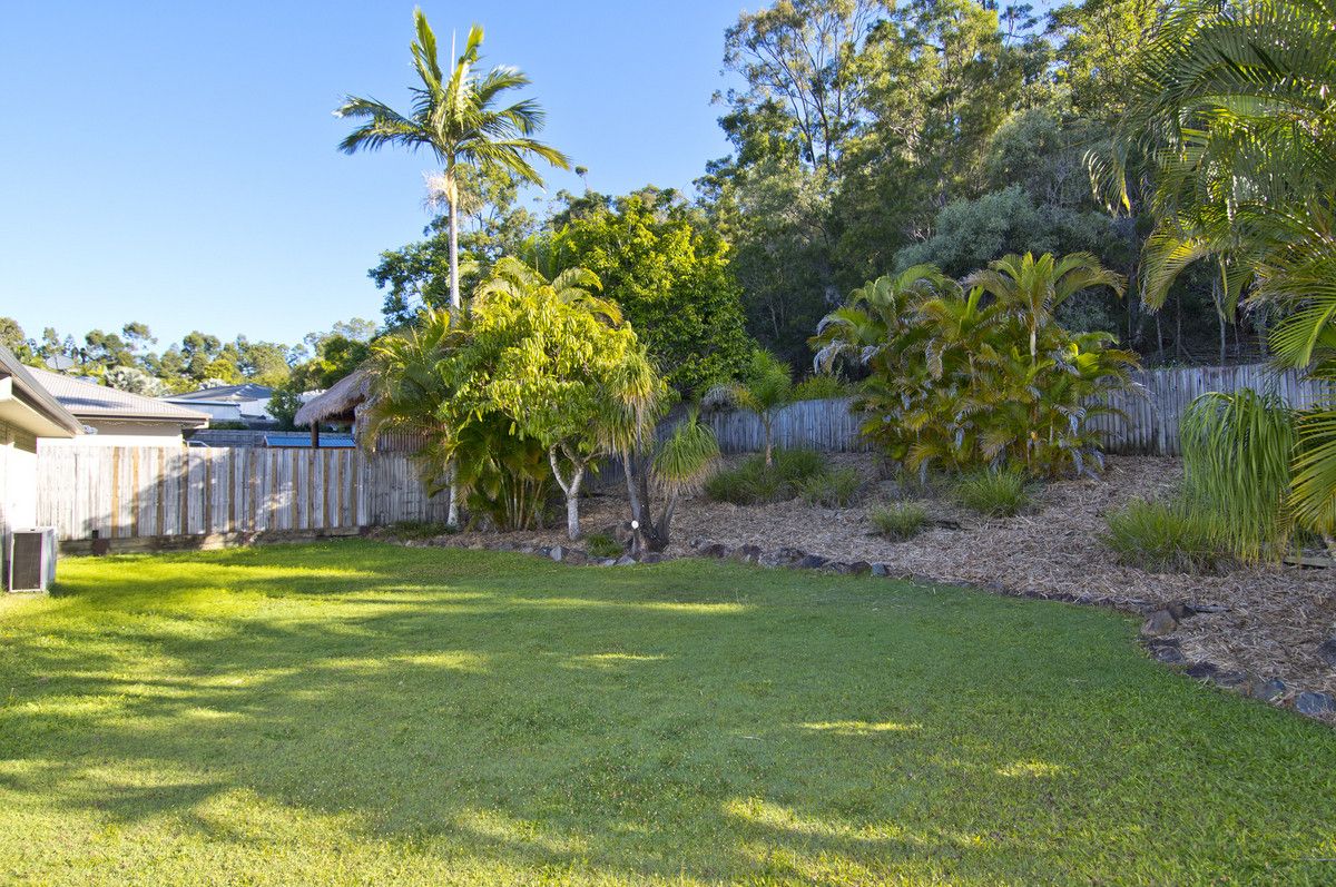 22 Victoria Drive, Pacific Pines QLD 4211, Image 2