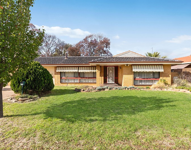 5 Japonica Place, Narrandera NSW 2700