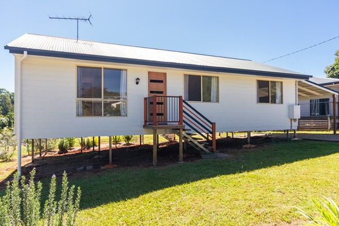 Picture of 59 Hastings Tce, MACLEAY ISLAND QLD 4184