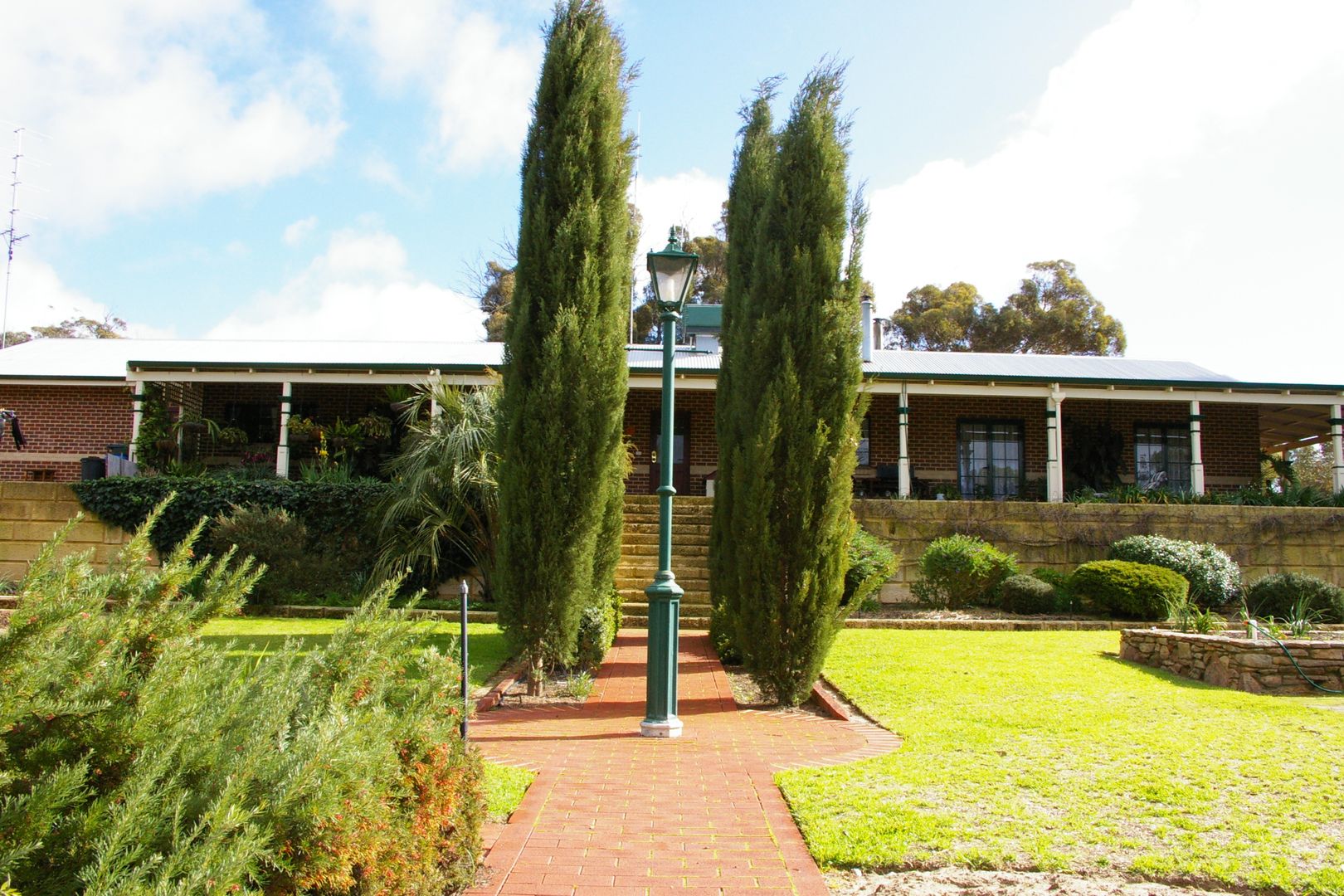 961 Talbot Road, Talbo Property History & Address Research Domain