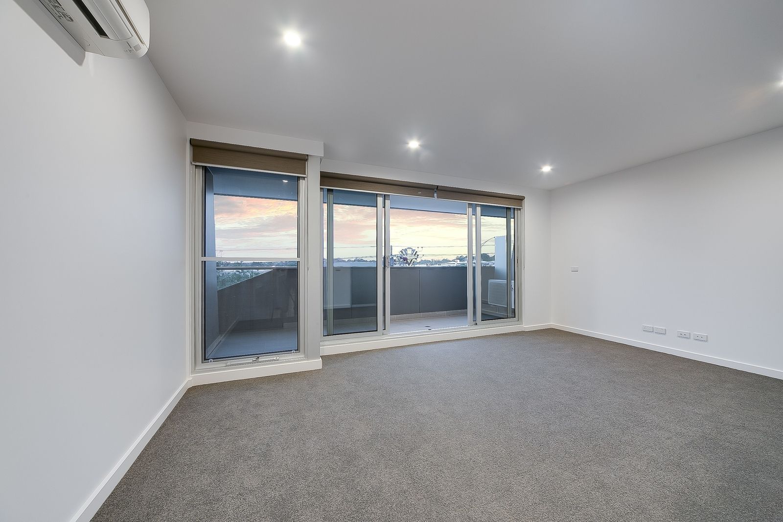 402/1525 Dandenong Road, Oakleigh VIC 3166, Image 1