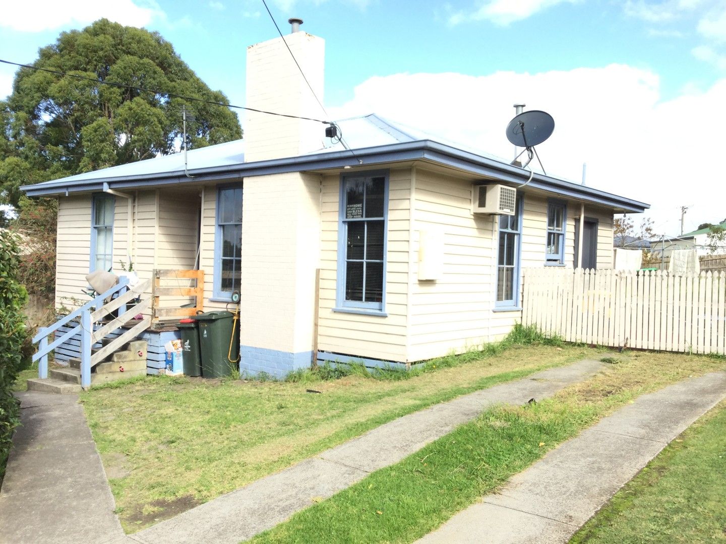 2 bedrooms House in 12 Satelberg Street MORWELL VIC, 3840