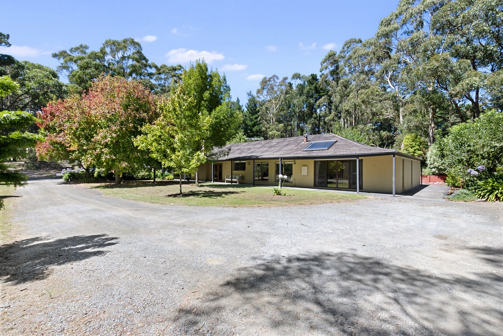 69 Island Farm Road, Woodend VIC 3442, Image 0