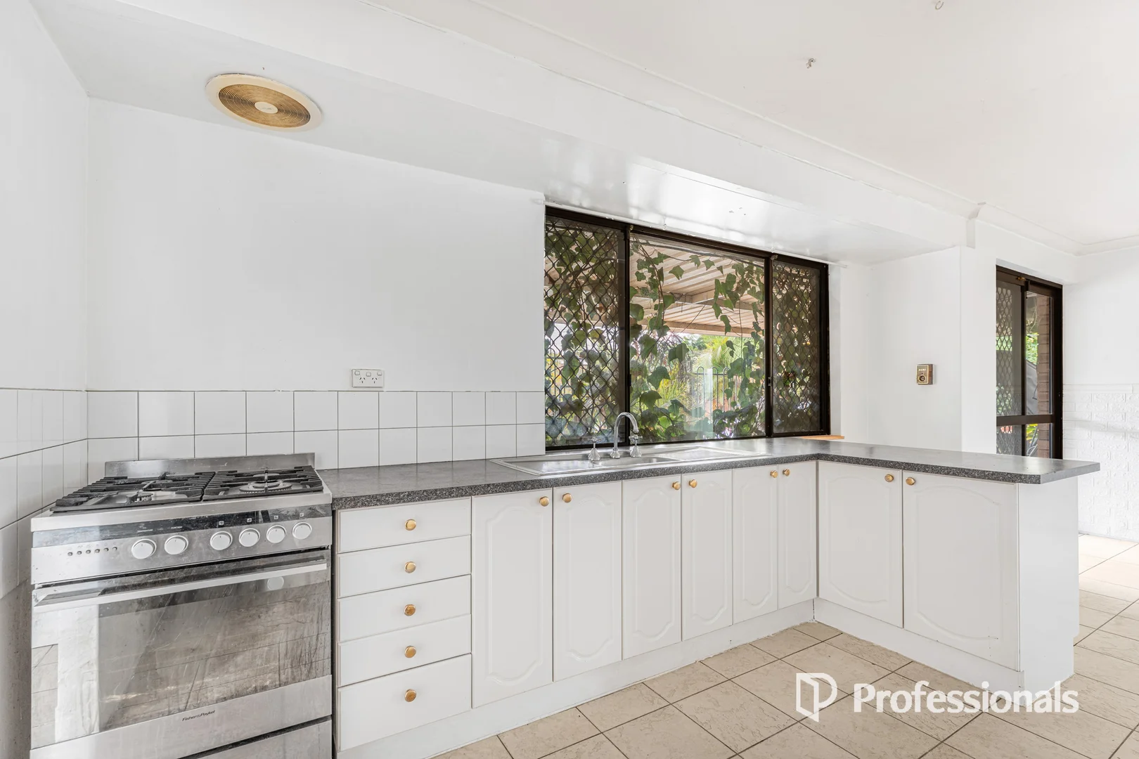 Additional image 9 of 5 Greenhood Court, Gosnells WA 6110