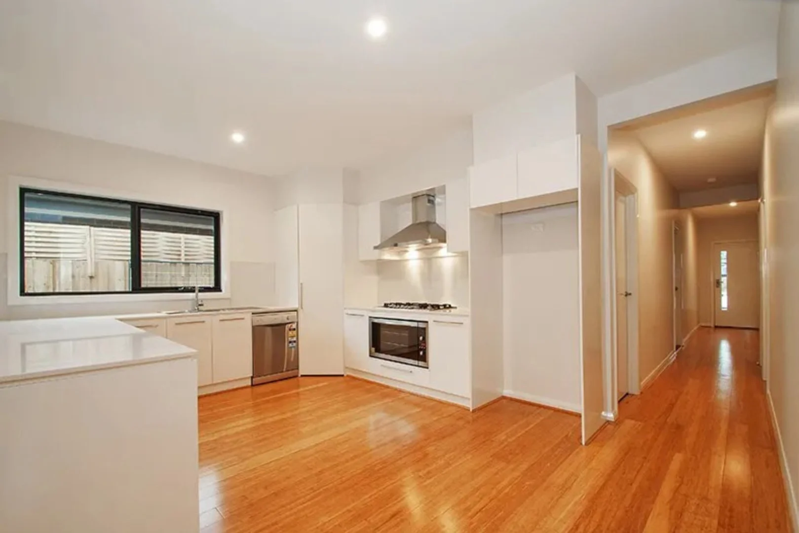 Additional image 2 of 11 Woodview Court, Croydon North VIC 3136