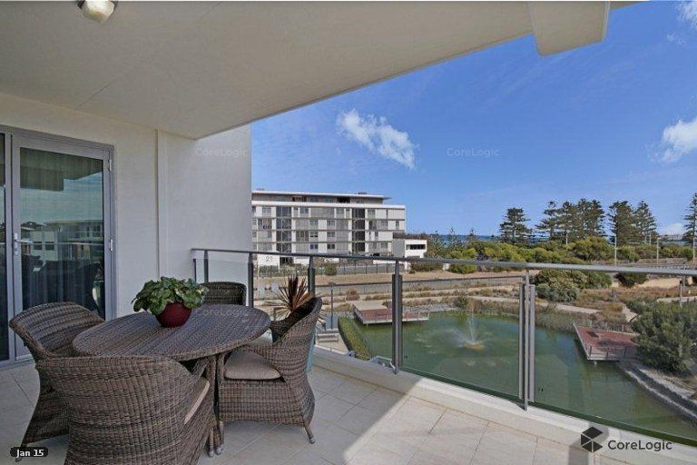 11/20 Enderby Close, North Coogee WA 6163, Image 2
