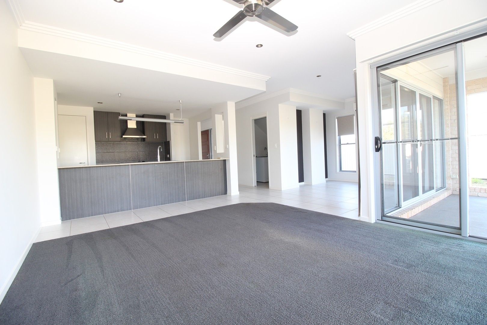 Villa 6 20/24 Mooney Crescent (The Vybe), Emerald QLD 4720, Image 0