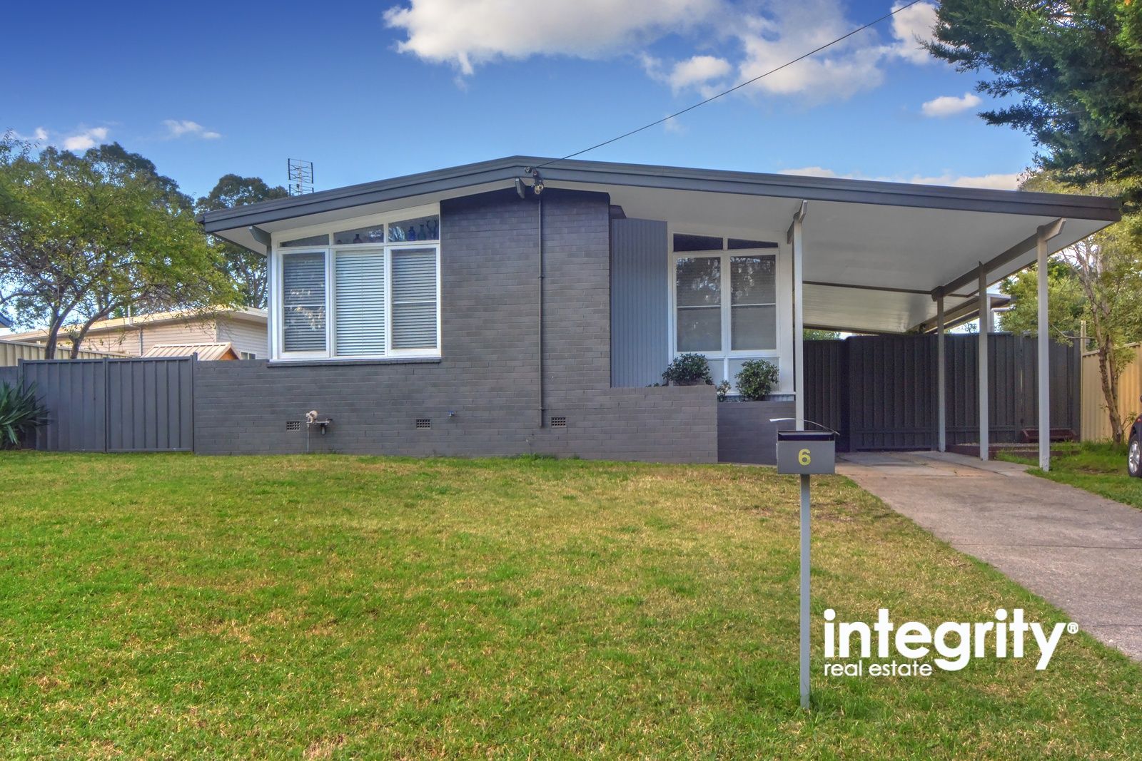 6 Elyard Drive, Nowra NSW 2541