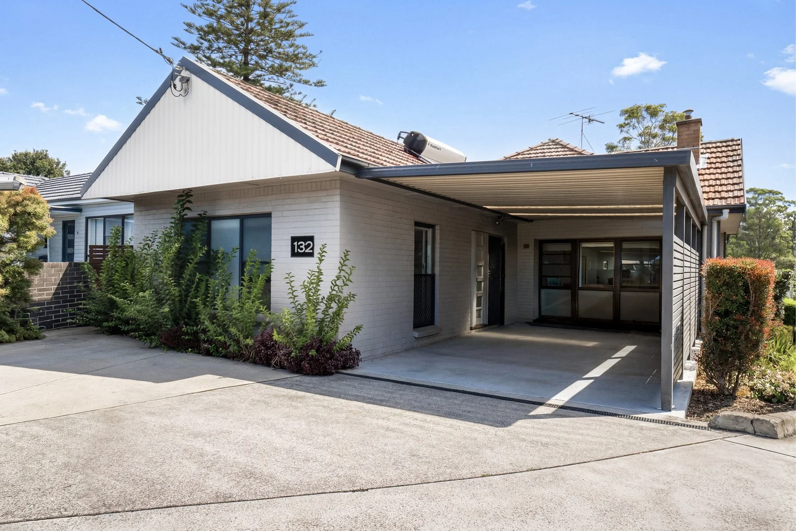 132 Charlestown Road, Kotara NSW 2289