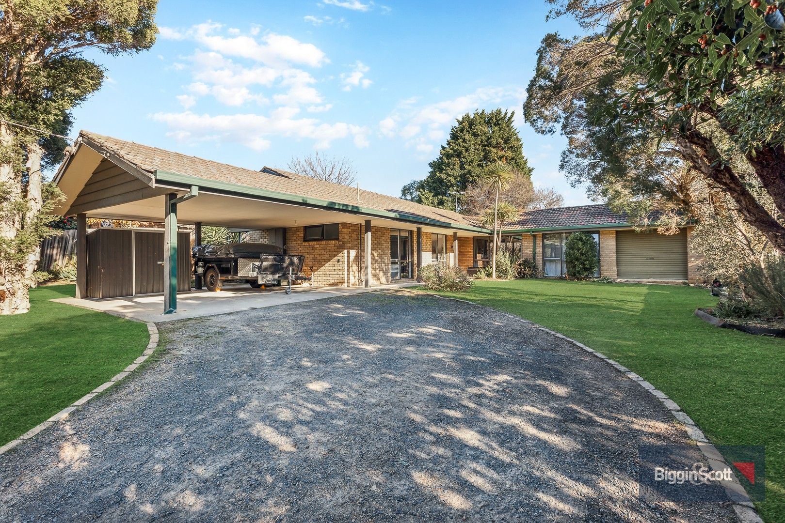 4 bedrooms House in 19 Suffolk Crescent MOUNT MARTHA VIC, 3934