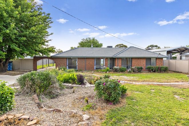 Picture of 3 Deane Street, URANQUINTY NSW 2652