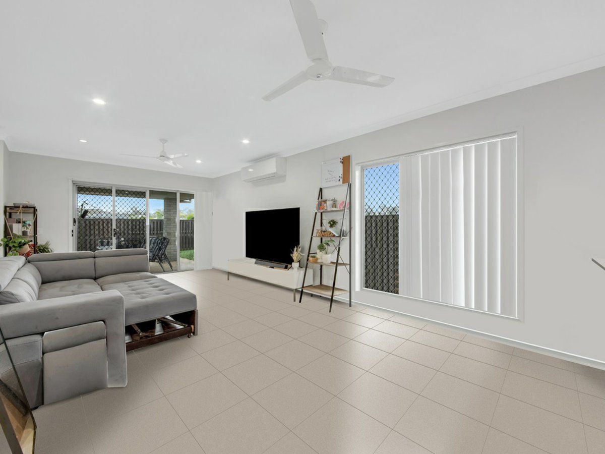 49 Clover Crescent, Boyne Island QLD 4680, Image 1