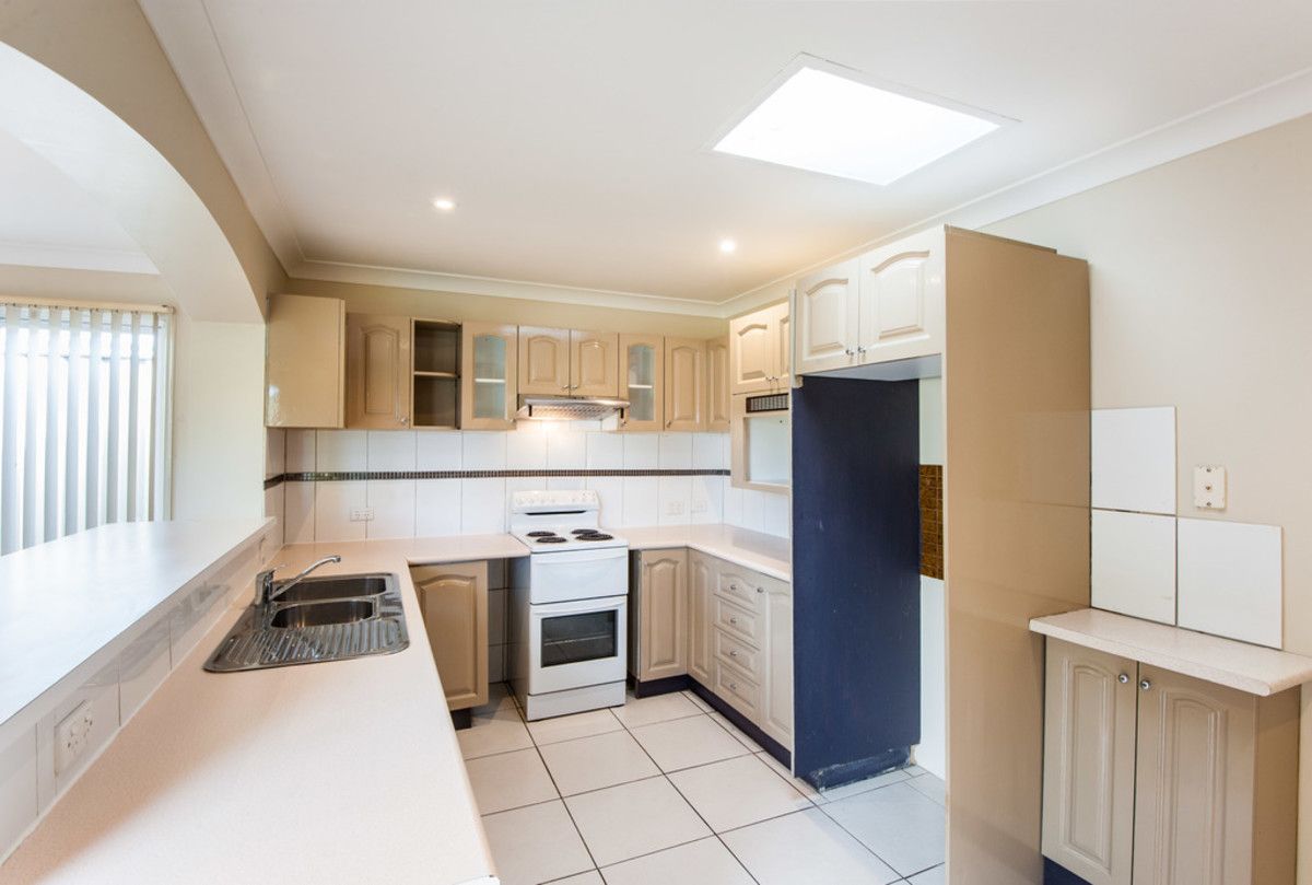 4 Bel-Hilton Court, West Gosford NSW 2250, Image 1