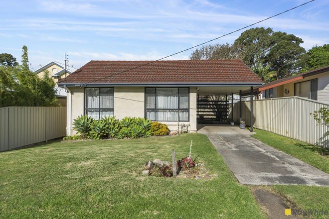 Picture of 11 Annie Street, CORRIMAL NSW 2518