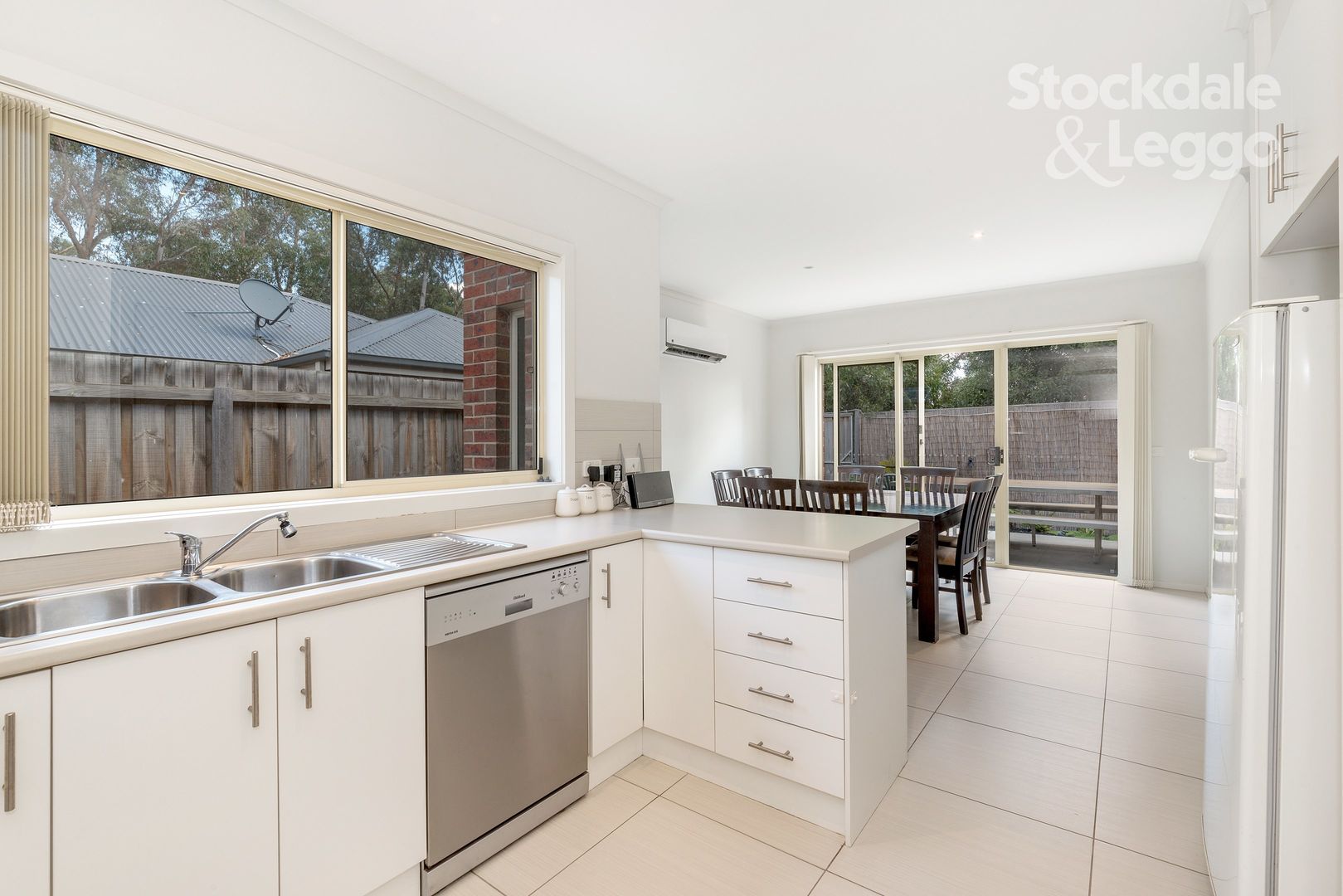 2 Glastonbury Drive, Bannockburn VIC 3331, Image 1