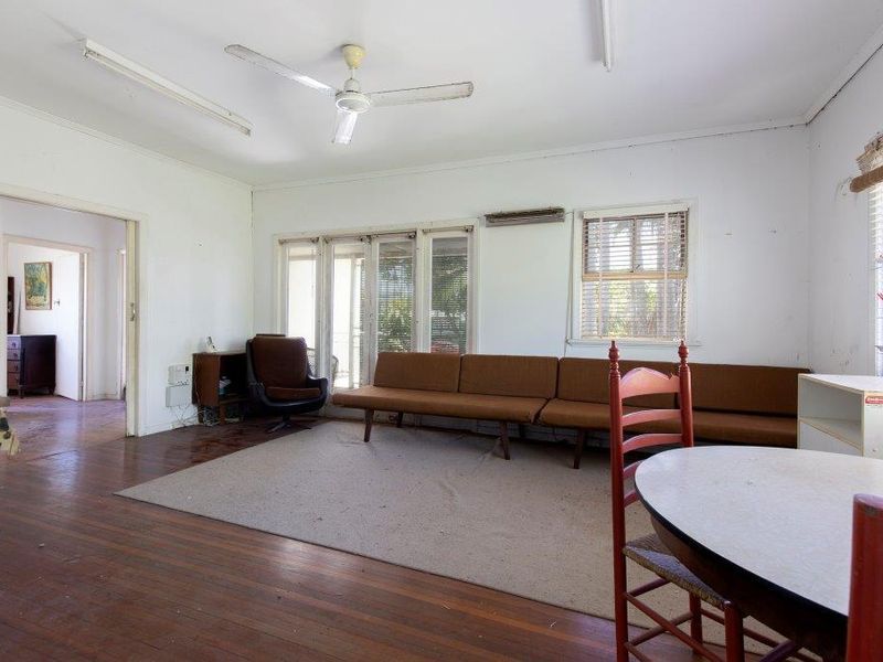 38 Mabin Street, Rosslea QLD 4812, Image 2