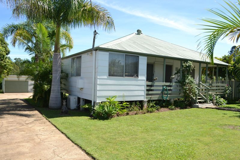 19 Mulgrave Street, Gin Gin QLD 4671 Domain