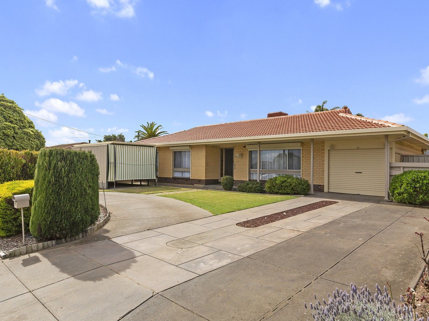 10 Vine Street, Morphett Vale SA 5162, Image 0