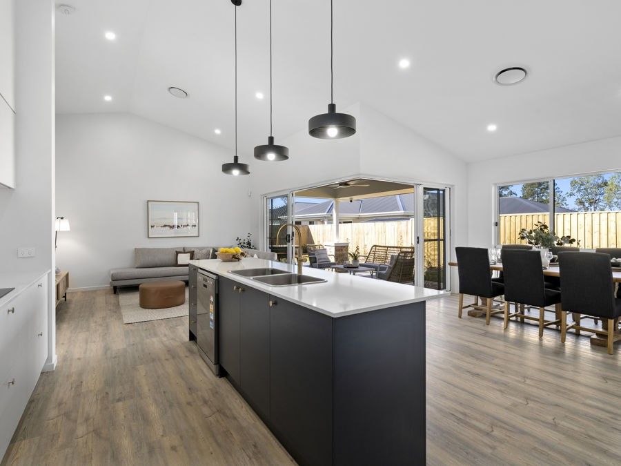 4 bedrooms New House & Land in 110 BANKSIA CIRCUIT GLENEAGLE QLD, 4285
