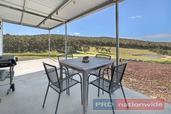Picture of 192 Musical Gully Road, WATERLOO VIC 3373