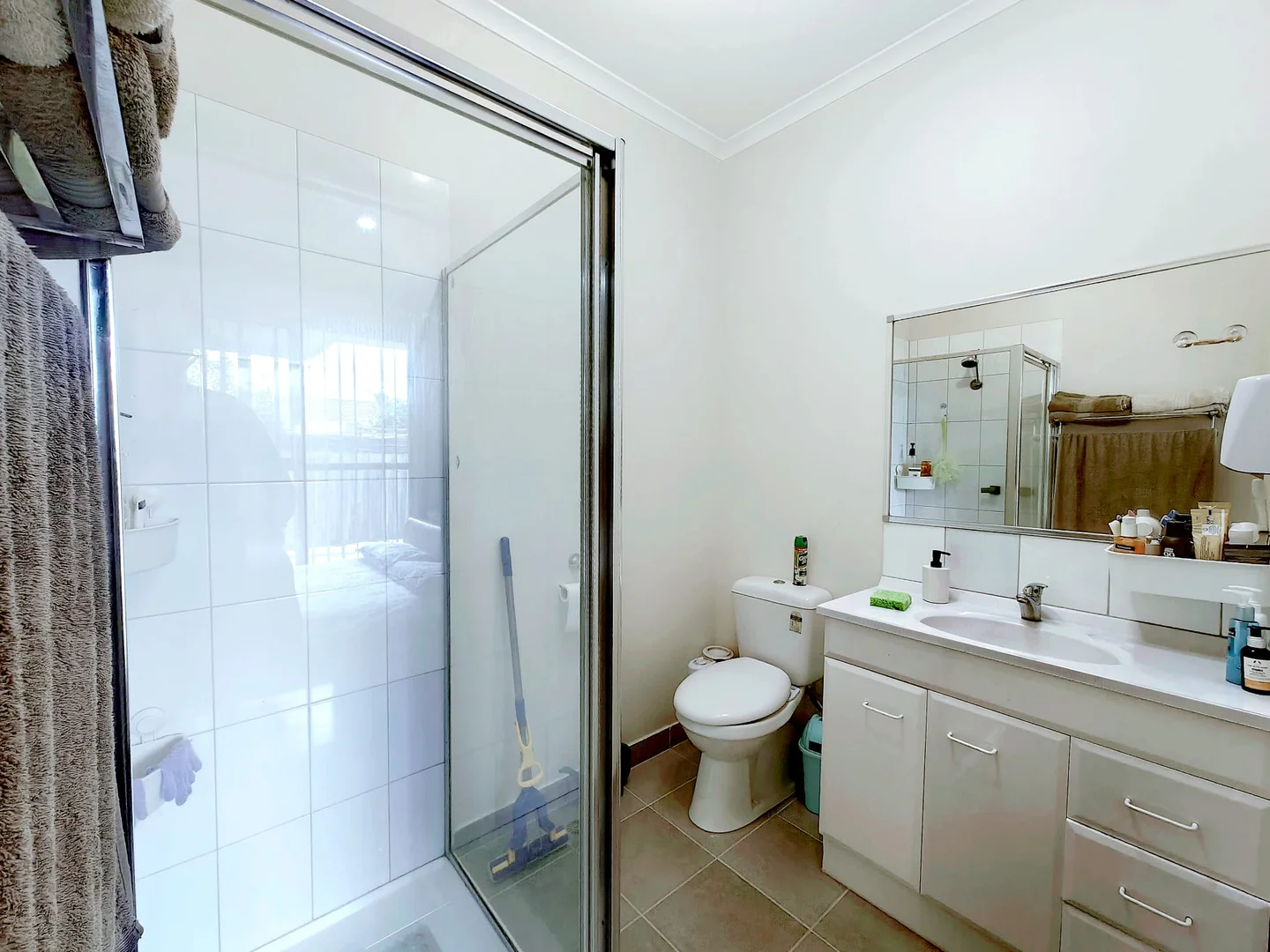 Additional image 8 of 2/31 Rayhur Street, Clayton South VIC 3169