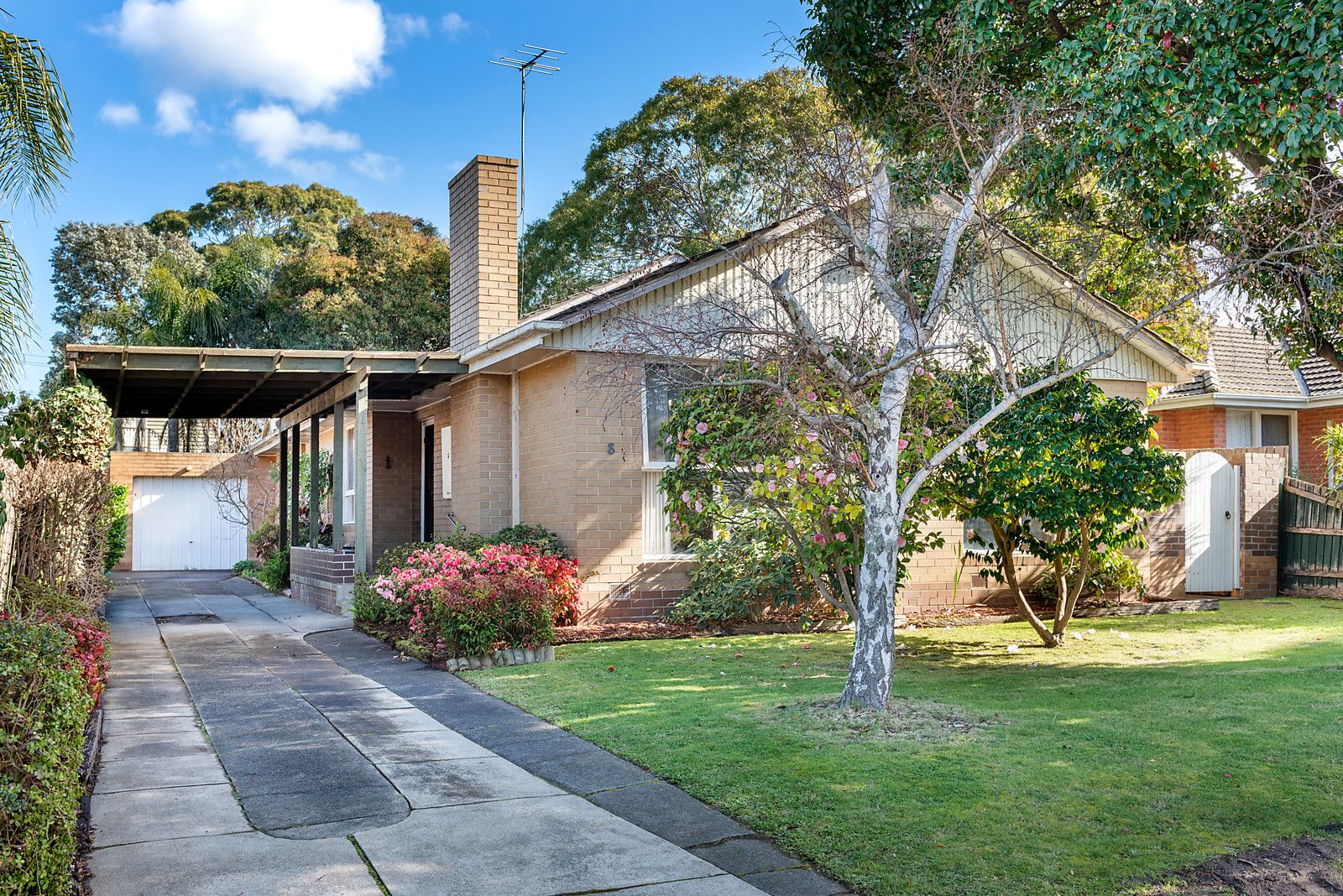 8 Rishon Avenue, Blackburn South VIC 3130, Image 0