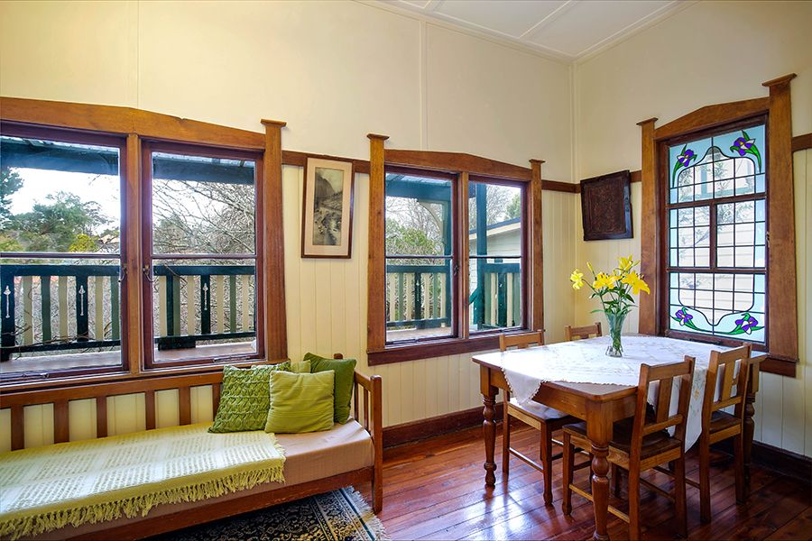 6 Hope Street, Katoomba NSW 2780, Image 2