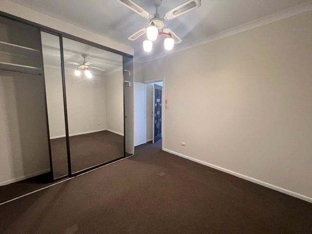 31 Darling Avenue, Lurnea NSW 2170, Image 1