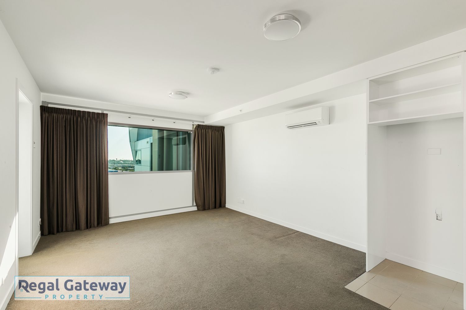 606/17 Malata Crescent, Success WA 6164, Image 2