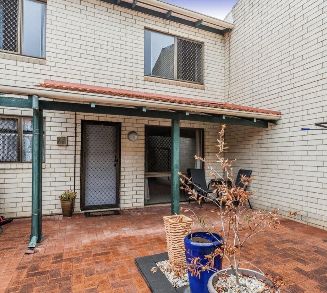 2 bedrooms Townhouse in 10/13 Merope Close ROCKINGHAM WA, 6168