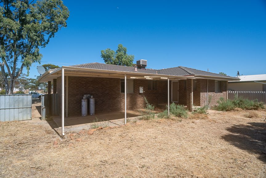 25 Adams Street, Trayning WA 6488, Image 2