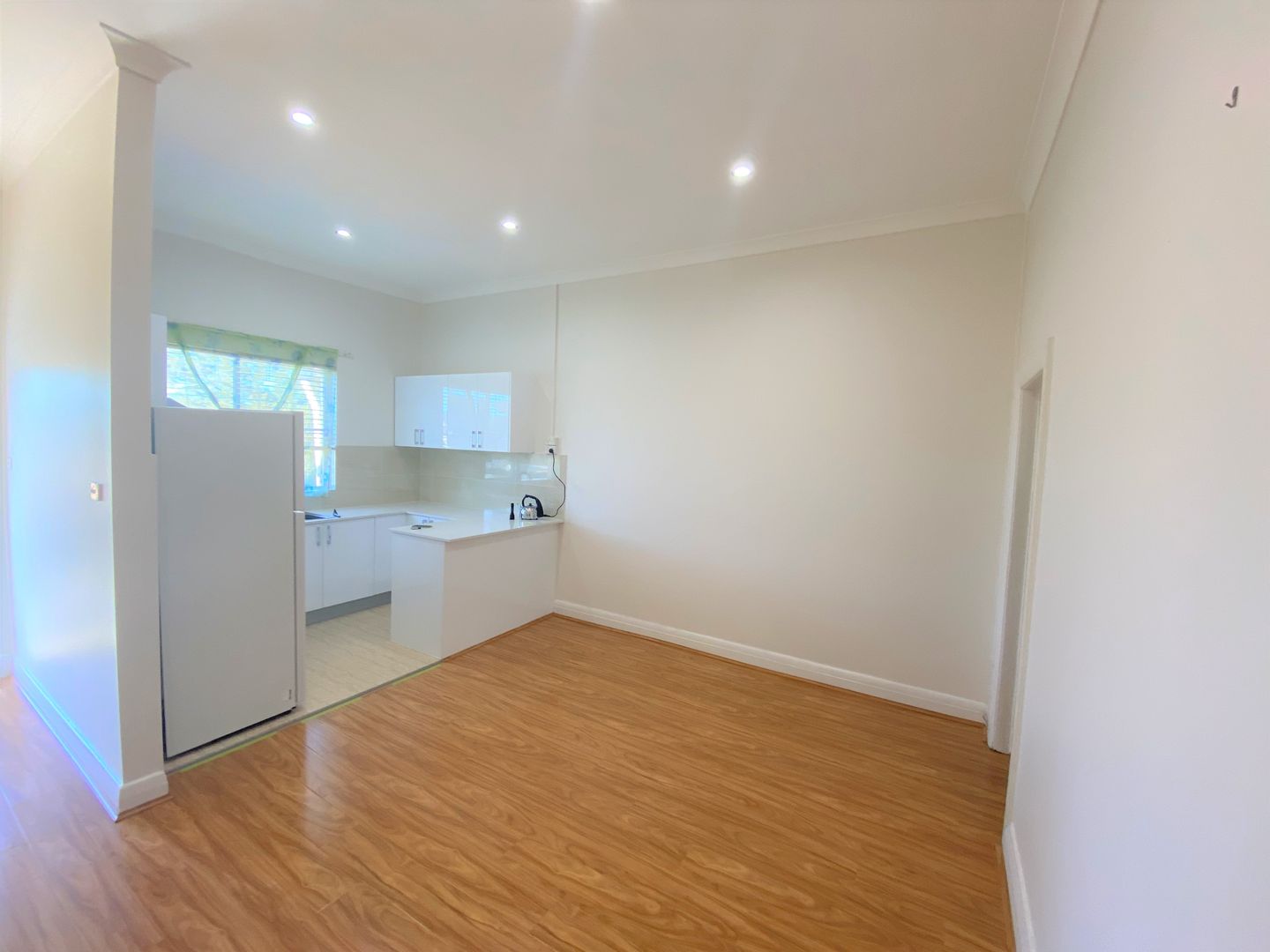 1 bedrooms Apartment / Unit / Flat in 1/1254 Canterbury  Road ROSELANDS NSW, 2196