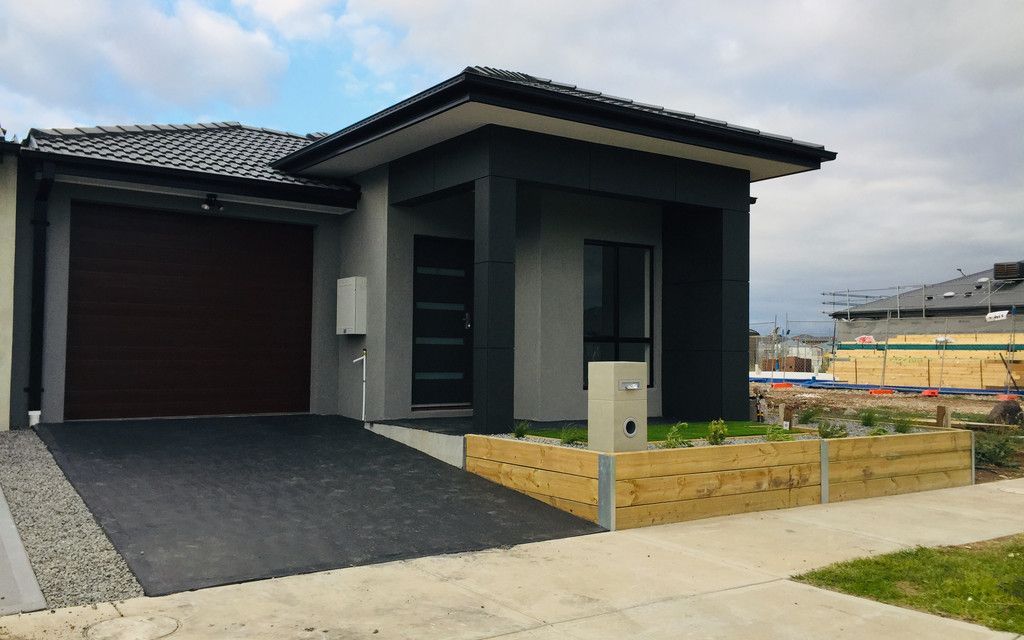 3 bedrooms New House & Land in 9 Kapok Drive TARNEIT VIC, 3029