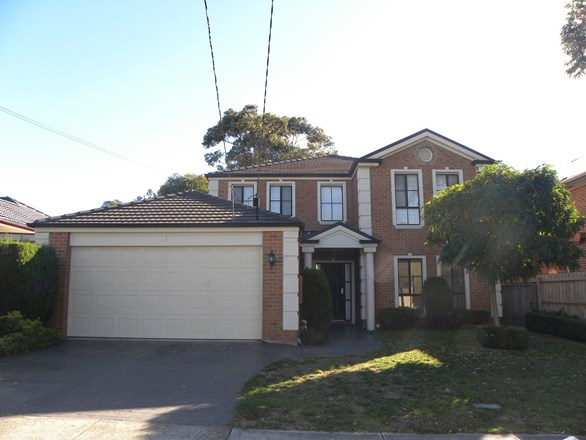 8 Peter Avenue, Blackburn North VIC 3130